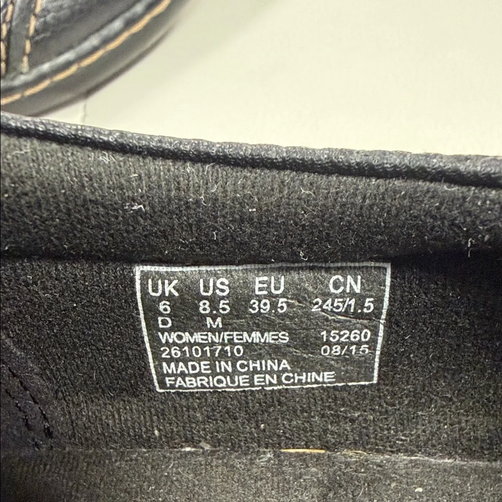 Clarks Collection Ashland Indigo Womens Shoe 8.5 Black Leather Loafer.